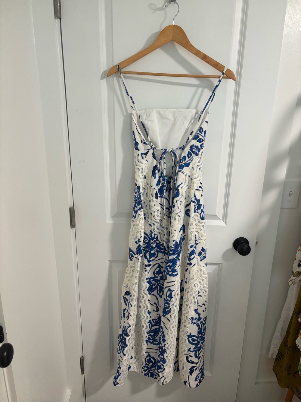 NWT SIGNIFICANT OTHER Eleni Maxi Dress Blue Ivory Lace Cream Hibiscus Size 2 - Picture 10 of 15